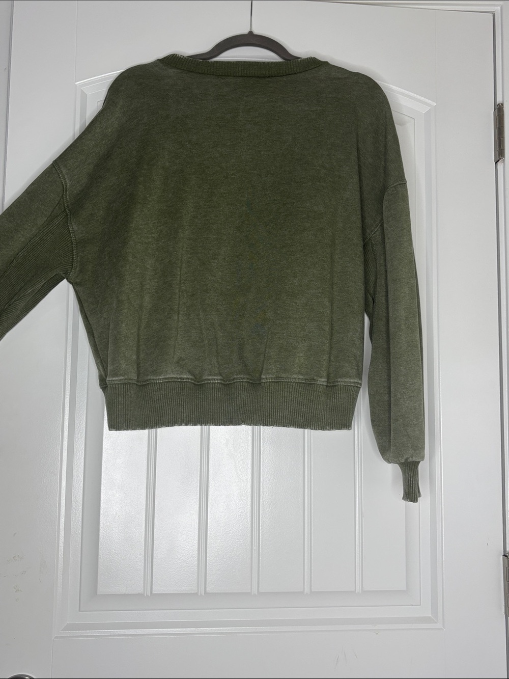 Zenana Outfitters Olive Green Washed Crewneck Sweatshirt - Picture 4 of 4